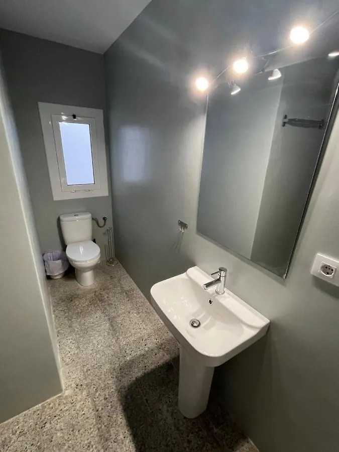 Roses Center 4 Apartment 0*,