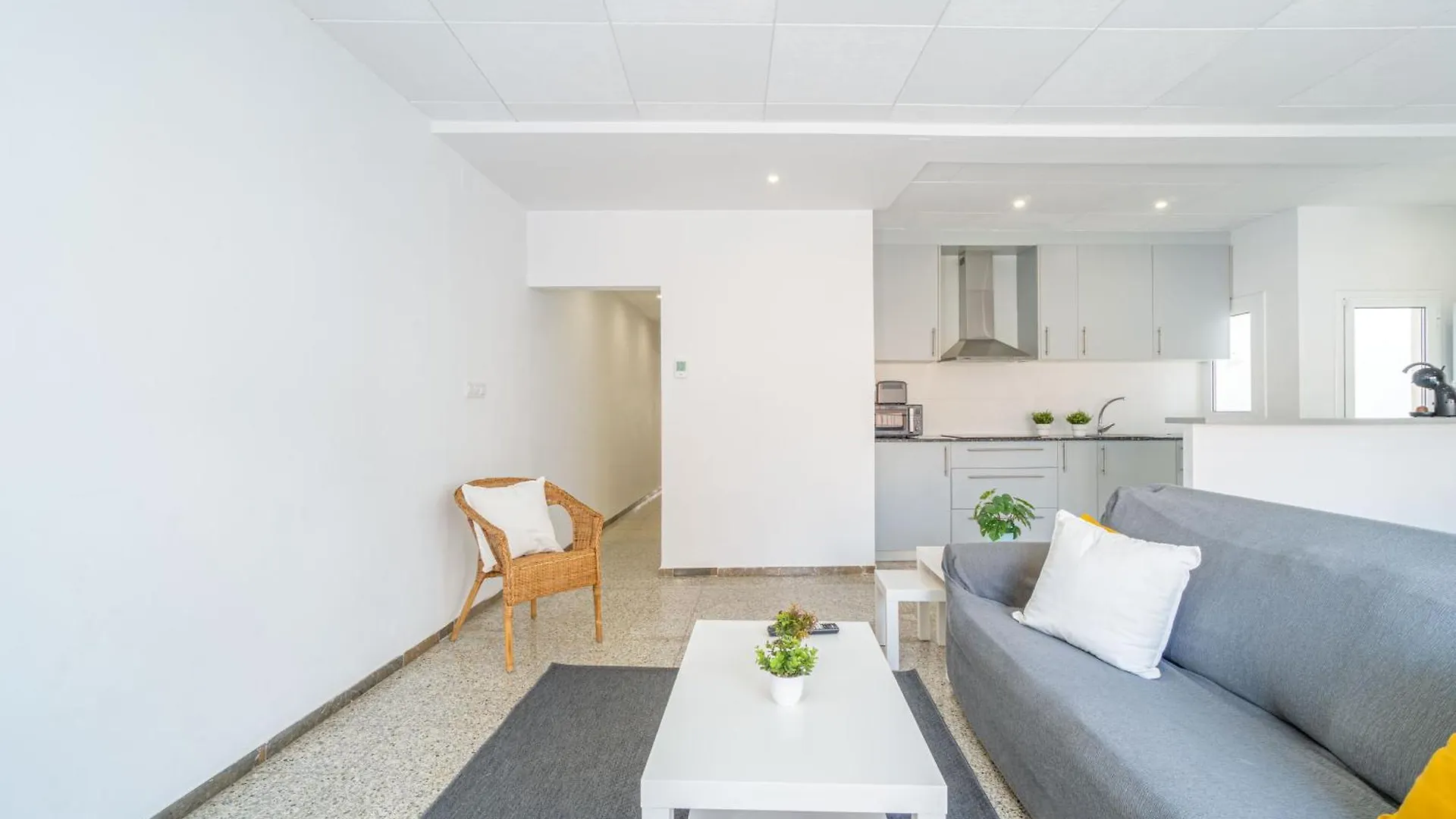 Ferienwohnung Roses Center 4 Apartment